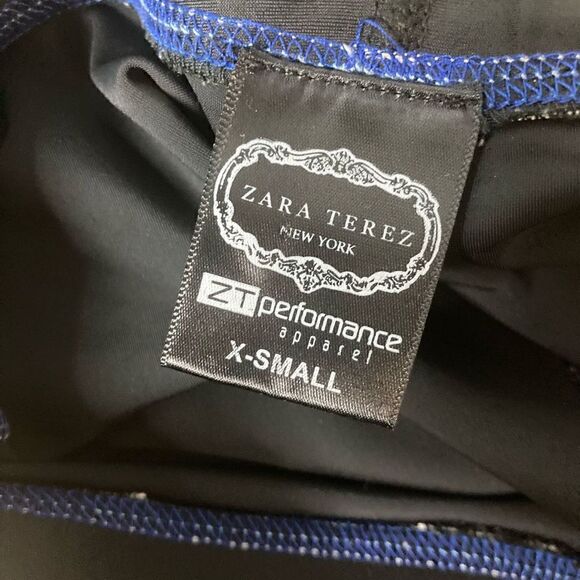 Zara Terez Performance Apparel Black Tight Blue Stitching Mesh Cut Out Panels XS - Picture 5 of 5